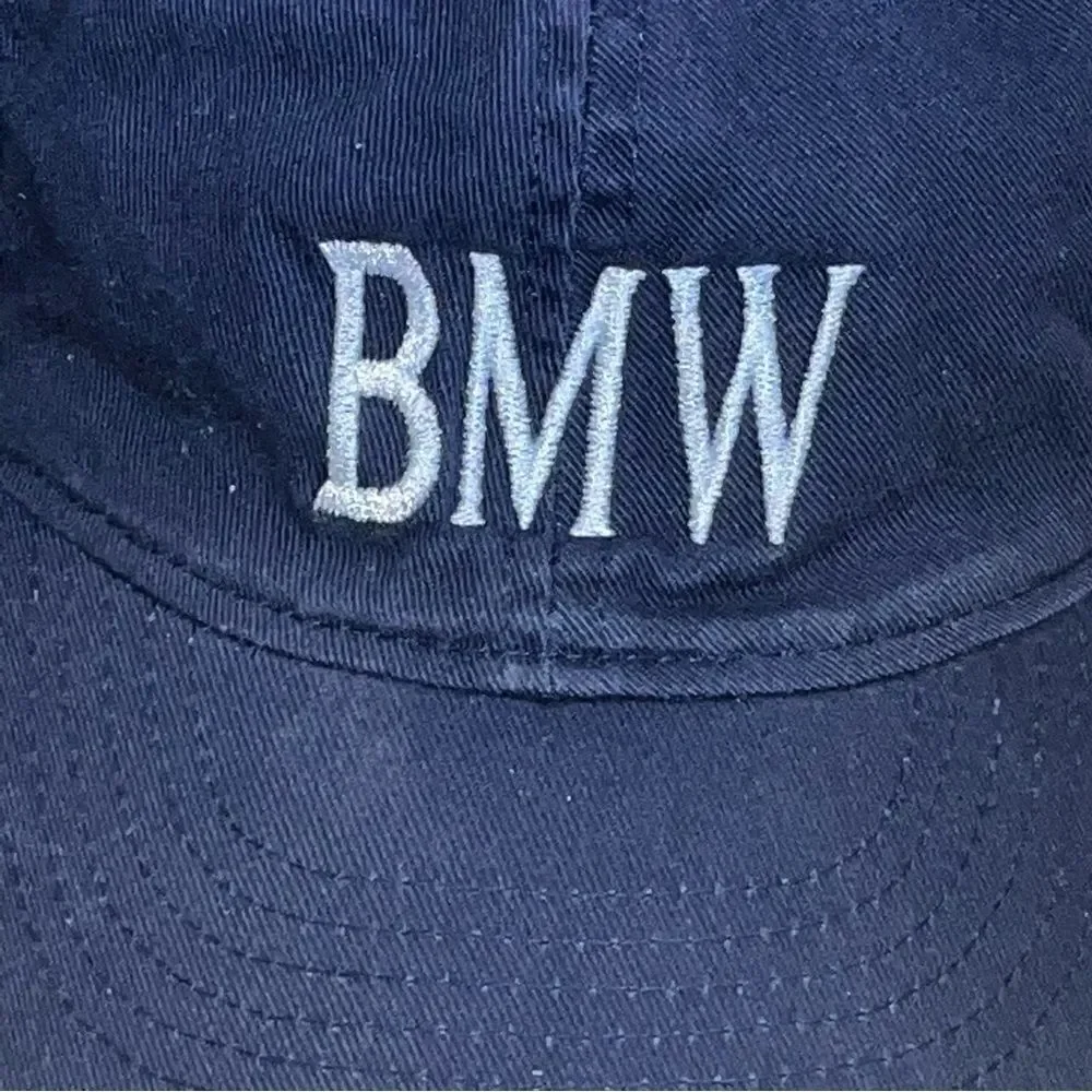BMW adjustable buckle